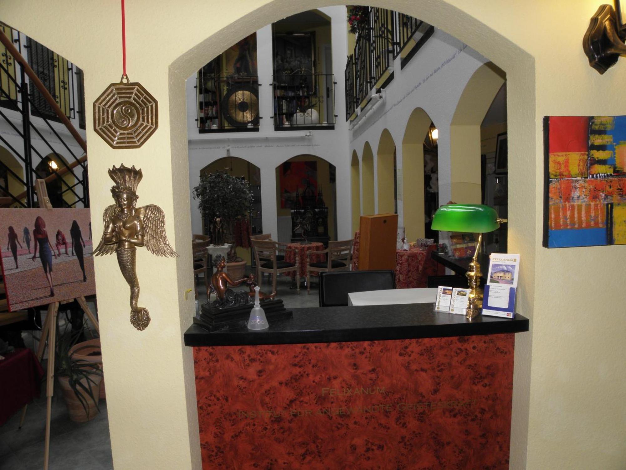 Felixanum Hotel & Galerie Isernhagen Eksteriør bilde